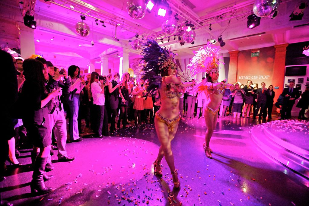 Madame Tussauds Dancers